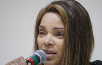 STJ mantém condenação de Flordelis a 50 anos de prisão