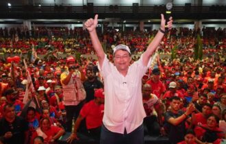 Eduardo Braga faz história e conquista terceiro mandato consecutivo no Senado