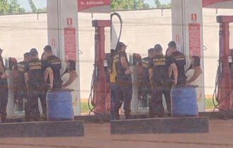 PF fiscaliza posto em Iranduba após denúncia de distribuição de gasolina