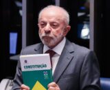 Lula faz campanha em MG e celebra fim da jornada 6x1