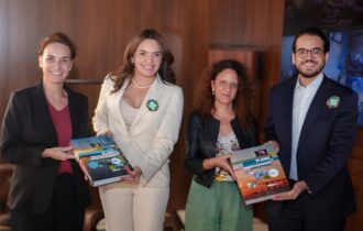 Alessandra Campelo apresenta desafios eleitorais do AM a representantes da União Europeia