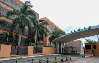 Anvisa proíbe venda de picolé com melatonina e suplemento de proteína
