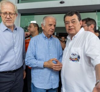 Após pedido do senador Eduardo Braga ao presidente Lula, força-tarefa federal chega a Manaus
