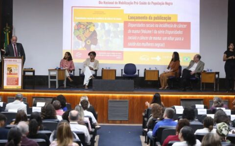 Câncer de mama mata 3,8 vezes mais mulheres negras