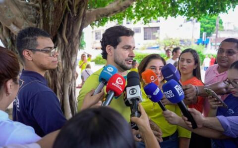 Alberto Neto vota neste domingo e aponta problemas sociais no Amazonas