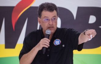Eduardo Braga cobra prevenção e ações do Governo do Amazonas para combater queimadas no estado