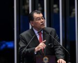 Eduardo Braga defende o fim da escala 6x1 com foco em qualidade de vida e transição responsável