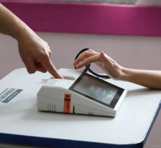 Eleitor sem biometria pode votar no segundo turno das eleições