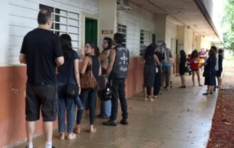 Estudantes relatam violência relacionada à eleição presidencial