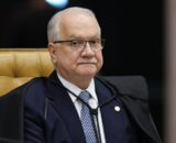 Fachin dá 5 dias para PGR avaliar arquivamento de inquérito contra Bolsonaro