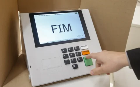 Eleições 2026: TSE troca 421 urnas em duas horas