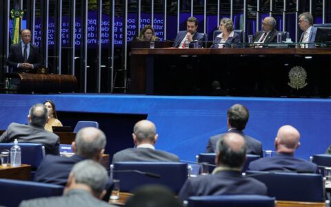 Senado vota fim da escala 6x1 e deve analisar PEC da Segurança Pública