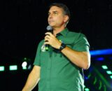 Flávio Bolsonaro termina segundo turno com 48,23% dos votos