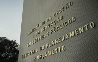 Governo planeja remanejar R$ 20 bilhões em 2027