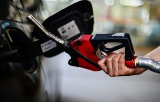 ICMS da gasolina será de R$ 1,64 por litro a partir de fevereiro de 2027