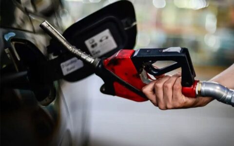 ICMS da gasolina será de R$ 1,64 por litro a partir de fevereiro de 2027