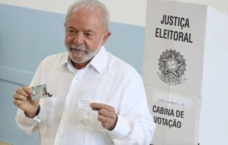 Lula elogia mobilização popular: “Nunca vi nada igual”