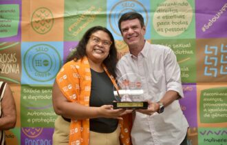 Manaus recebe selo do Unfpa por avanços no pré-natal