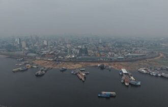 Manaus suspende aulas nas redes municipal e estadual por conta da fumaça