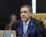 Ministro Nunes Marques, indicado por Bolsonaro, deve analisar revisão do ex-presidente depois do 2º turno