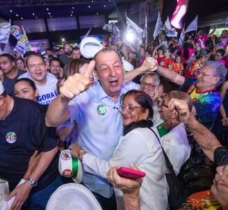 Omar anuncia Hospital do Idoso e retomada de centros de convivência no Amazonas