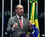 Omar Aziz encerra debate com defesa de 'mudança com segurança'