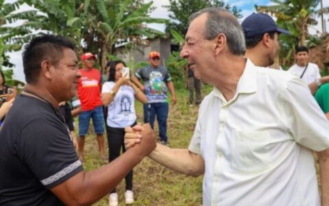 Omar propõe tecnologia e brigadas para combater queimadas no interior do Amazonas