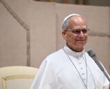 Papa está internado para retirada de nódulo no pulmão
