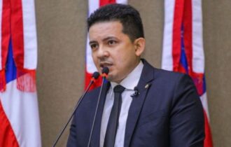 Péricles atribui reeleição a trabalho e declara apoio a Maria do Carmo