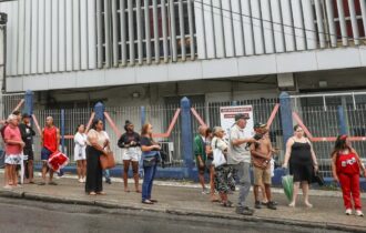 PF apura se problemas em ônibus afetaram votação no país