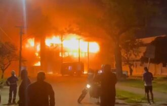 PF vai investigar incêndio na Universidade Federal de Pernambuco