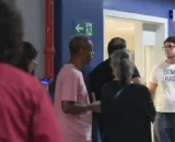 Prazo para votar termina às 17h, no horário de Brasília