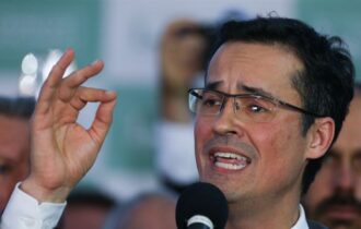 TSE adia julgamento sobre candidatura de Deltan Dalagnol ao Senado
